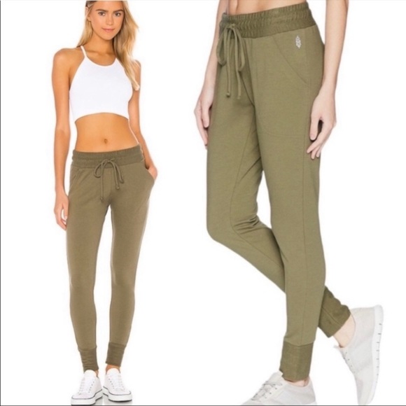 Free People Pants - NWT Free People Movement Sunny Skinny Sweatpants Olive green size large